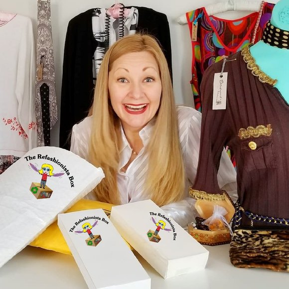 The Refashionista Box for Mediums - Picture 6 of 6